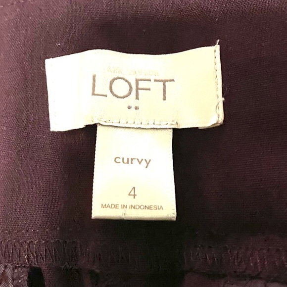 LOFT Curvy Mid-Rise Wide Leg Pants - Picture 9 of 10